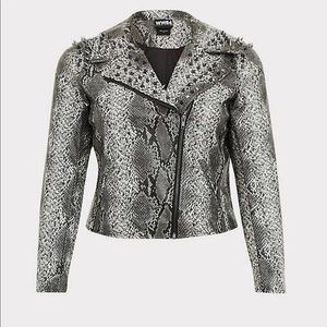 Wonder Woman Torrid Snake Skin Faux Leather Jacket